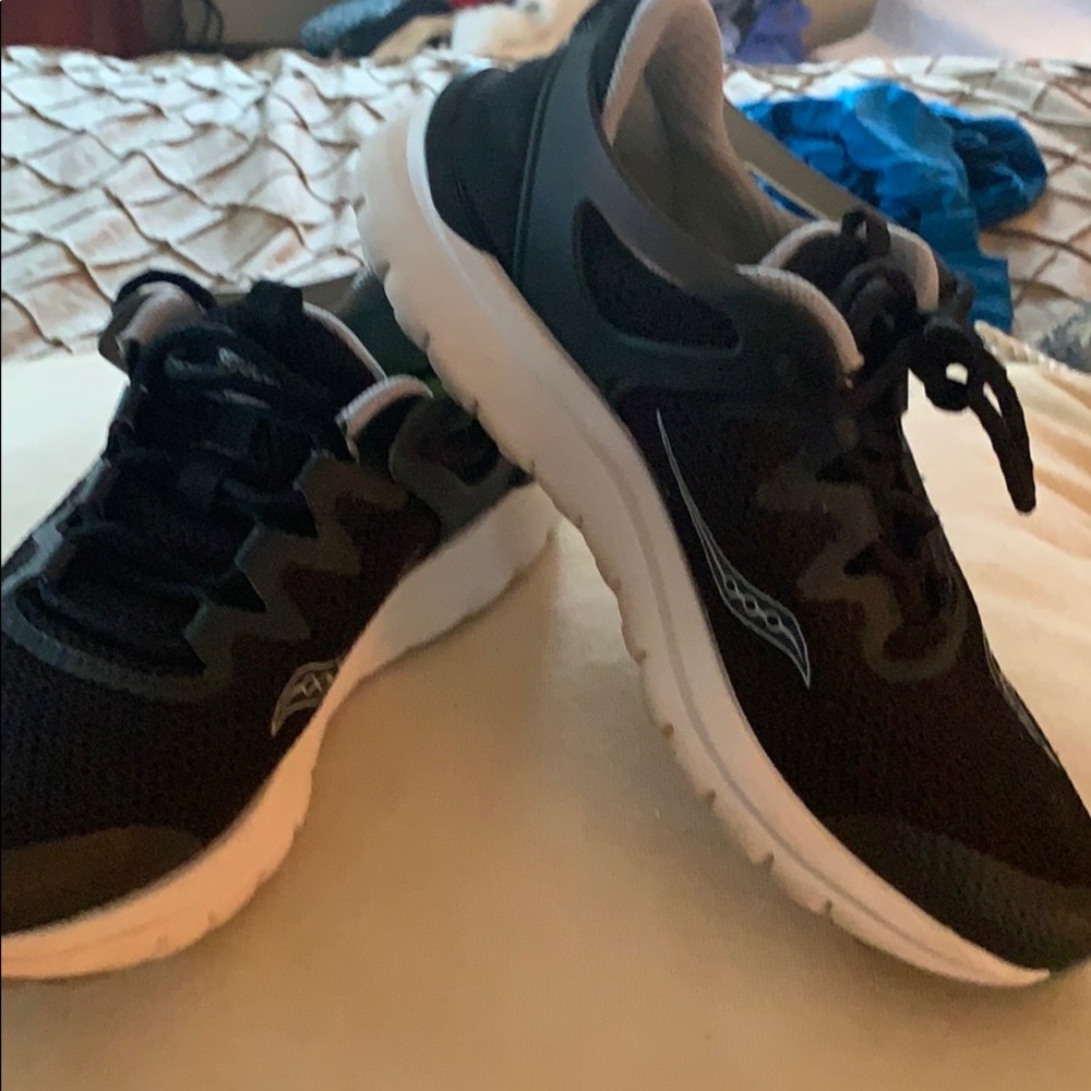 Saucony-Form2U Women’s Tennis Shoes